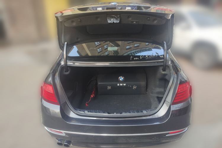 Used BMW 5 Series 2014 525Li Luxury Design Package
