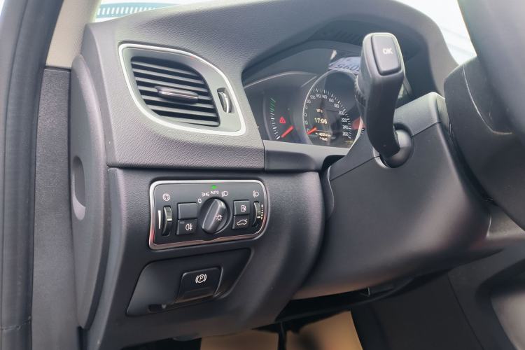 Used Volvo S60 2016 S60L T3 Smart Drive Edition
