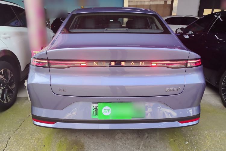 Used Nissan N6 2026 Model 180 Max Rear