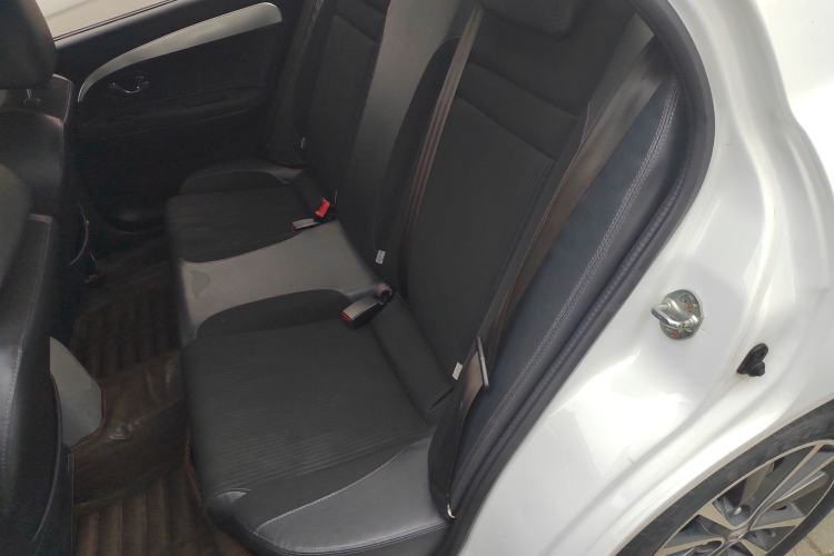 Used Soueast V3 Lingyue 2015 1.5L Manual Style Edition