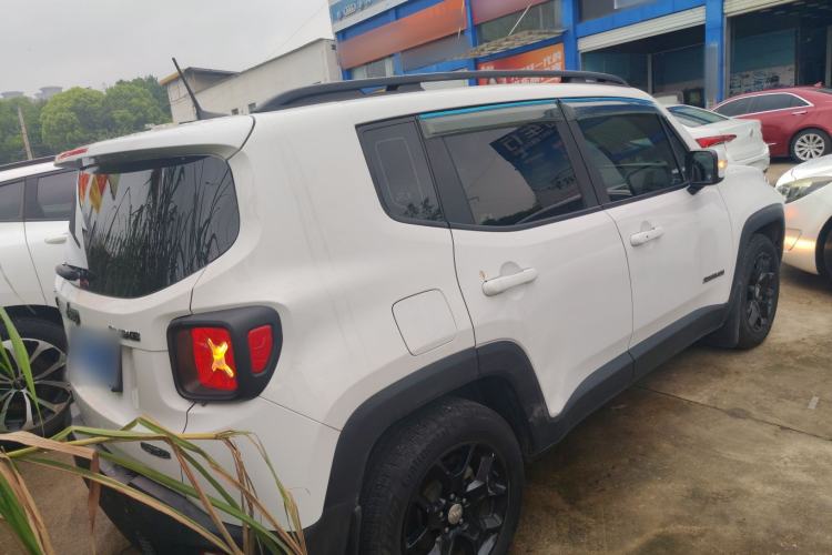 Used Jeep Renegade 2017 180T Automatic Jingneng Edition Rear Right 45 Deg