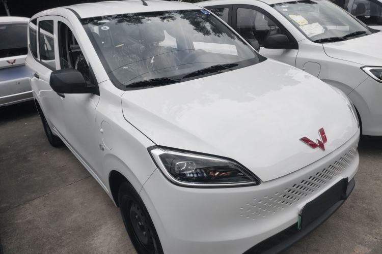 Used Wuling Hongguang New Energy 2025 Extended-Range Hybrid 50 km Utility Version