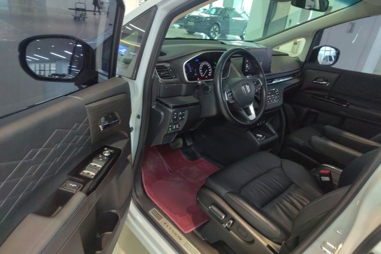 Used Honda Elysion 2024 2.0L eHEV Luxury Edition Driver Seat