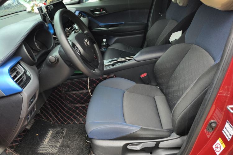 Used Toyota C-HR 2018 2.0L Leading with Sunroof China V Standard