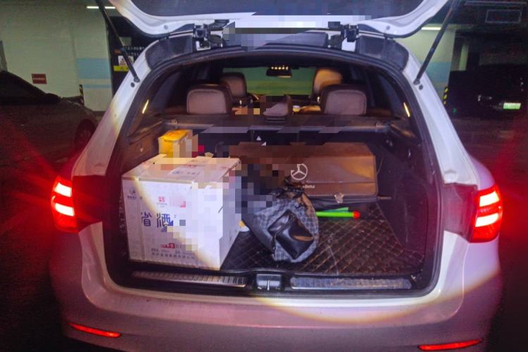 Used Mercedes-Benz GLC 2019 Facelift GLC 260 L 4MATIC Luxury Model Trunk