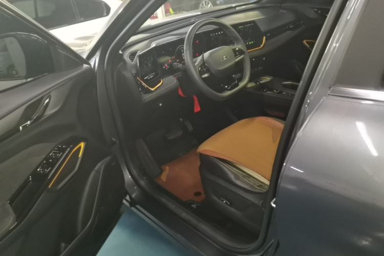 Used CHANGAN OSHAN X5 PLUS 2023 1.5T DCT Excellence Edition
