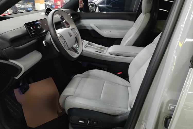 Used Nio ES6 2024 75 kWh
