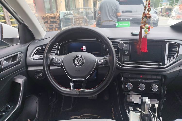 Used Volkswagen T-ROC 2020 280TSI DSG Two-Wheel-Drive Luxury Version
