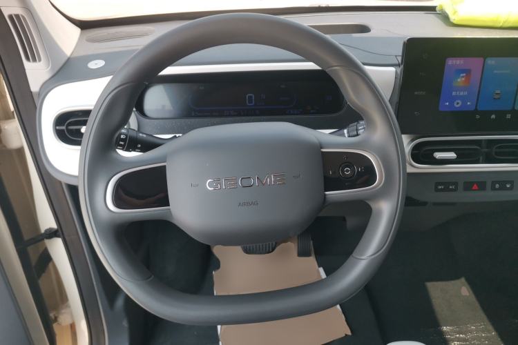 Used Geely Galaxy Panda 2025 210 km – Yuanqi Bear