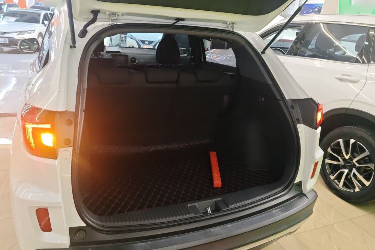 Used Honda XR-V 2021 1.5L CVT Classic Edition Trunk
