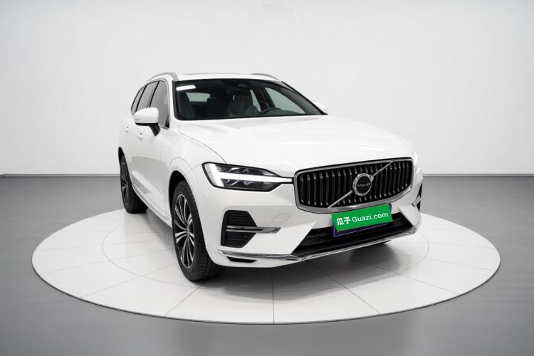 Used Volvo XC60 2024 B5 4x4 Smart Luxury Edition