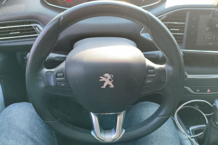 Used Peugeot 308S 2015 1.6T Automatic Jingchi Edition