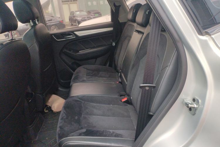 Used Roewe RX5 New Energy 2017 eRX5 50T Hybrid Connected Prestige Flagship Edition Left Rear Seat