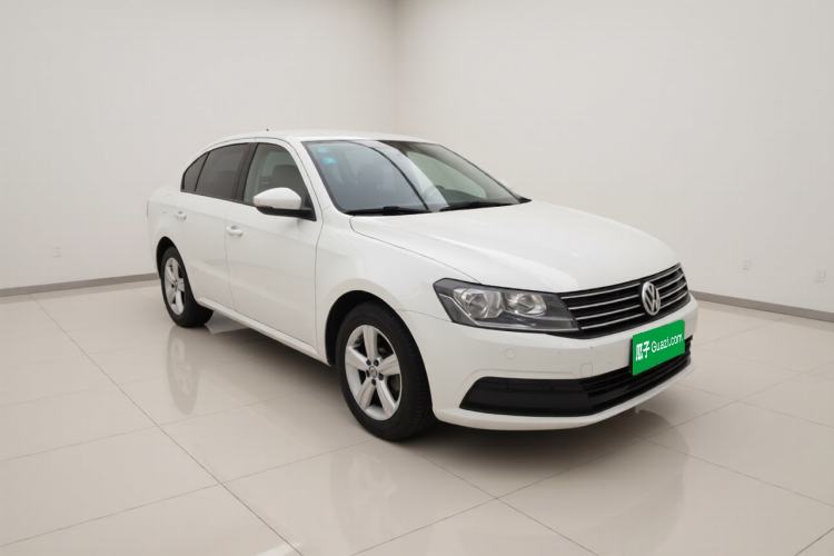 Used Volkswagen Lavida 2017 1.6L Manual Fashion Edition