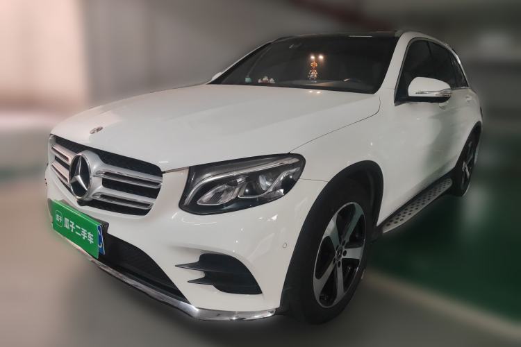 Used Mercedes-Benz GLC 2017 GLC 260 4MATIC Luxury Model