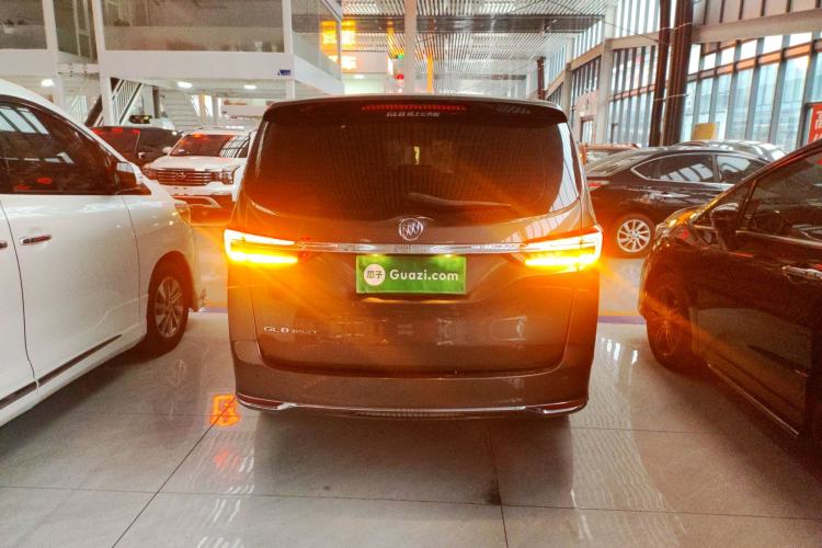 Used Buick GL8 2021 Land Cruiser Executive Class 652T Comfort Model
