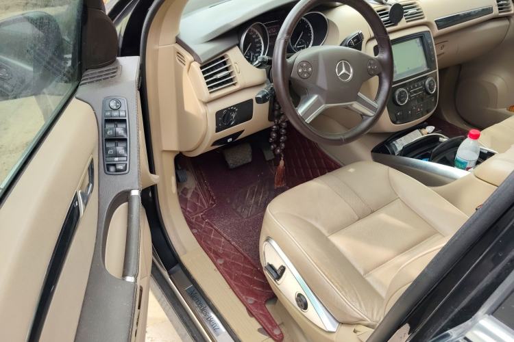 Used Mercedes-Benz R-Class 2014 R 320 4MATIC Luxury Model Driver Seat