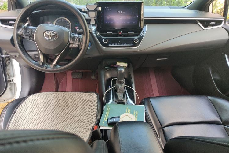 Used Toyota Levin 2019 Dual-Engine 1.8H E-CVT Luxury Edition China VI Standard
