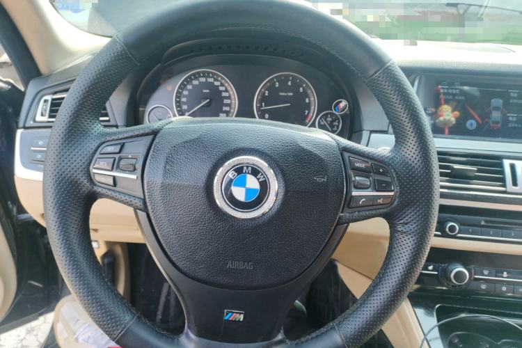 Used BMW 5 Series 2011 523Li Luxury Model