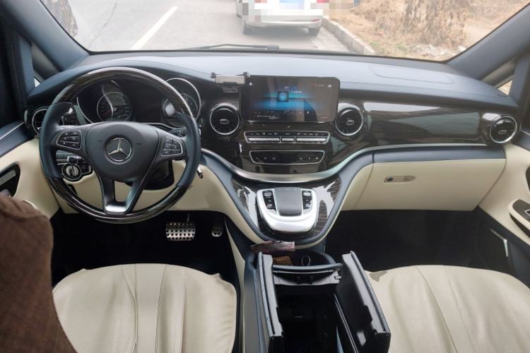 Used Mercedes-Benz V-Class 2022 V 260 Prestige Edition