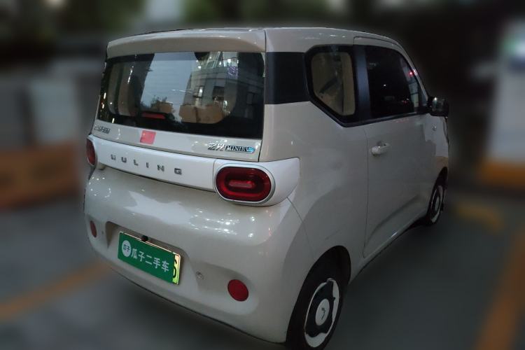 Used Wuling Hongguang MINIEV 2024 3rd Generation 215km Youth Edition Rear Right 45 Deg