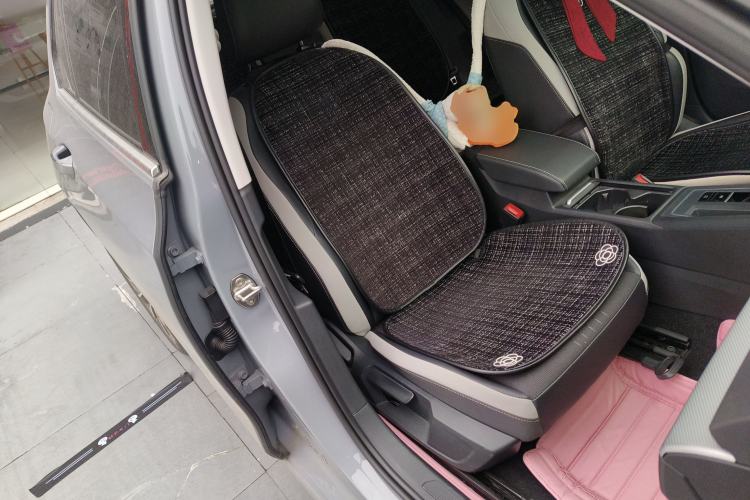 Used Volkswagen Golf 2023 280TSI DSG Pro Right Front Seat