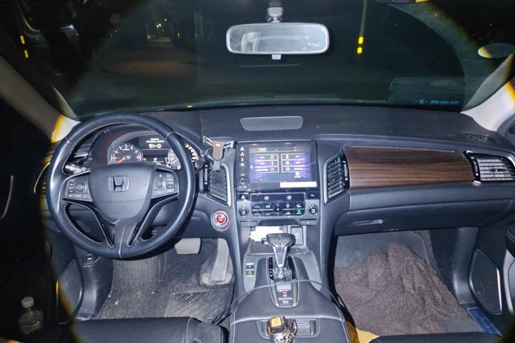 Used Honda Avancier 2017 240TURBO Two-Wheel Drive Luxury Edition
