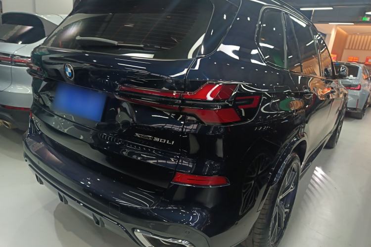 Used BMW X5 2025 Model, xDrive 30Li Prestige M Sport Night Package