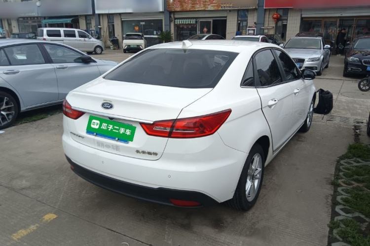 Used Ford Escort 2019 Revised Version 1.5L Automatic Enjoyment Type China VI Standard