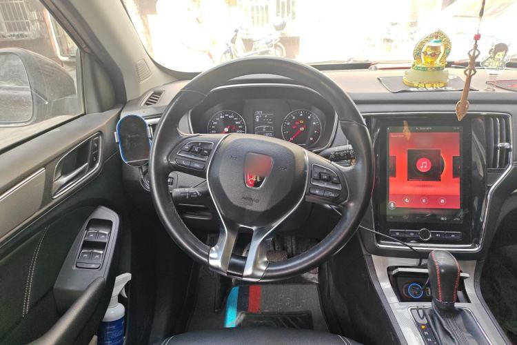 Used Roewe RX5 2019 20T Two-Wheel Drive Automatic 4G Connected Platinum Edition
