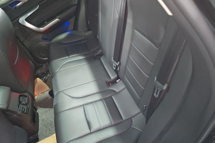 Used Wey VV5 2020 1.5T Two-Wheel Drive Color Pioneer