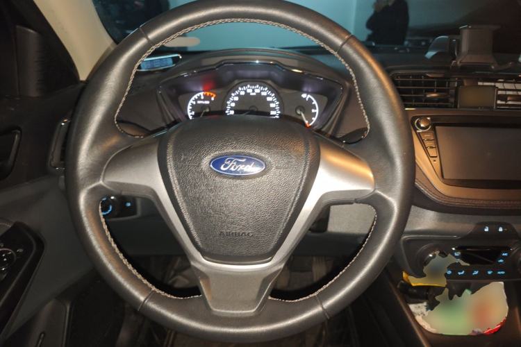 Used Ford Escort 2015 1.5L Manual Fashion Edition Steering Wheel
