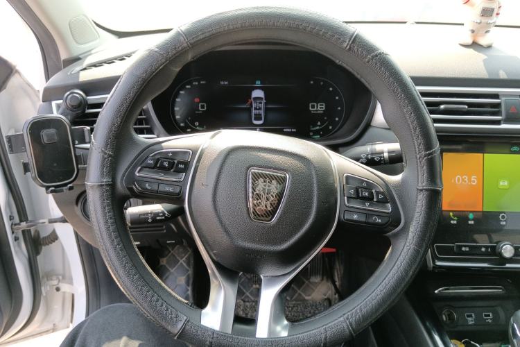 Used Roewe i5 2020 1.5L Automatic 4G Connect Luxury Flagship Edition