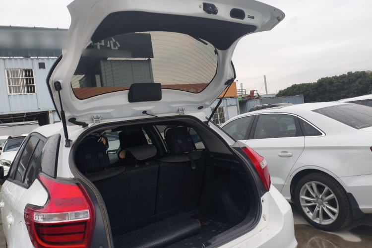 Used Toyota YARiS L Zhi Xuan 2017 1.5E CVT Enhanced Performance Edition
