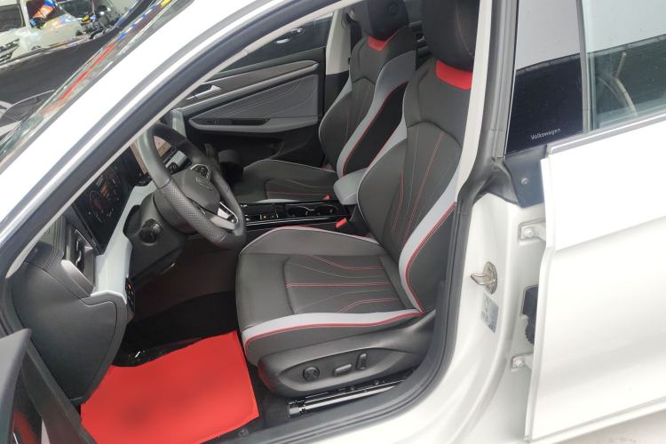 Used Volkswagen Lamando 2025 Lavida L 280TSI DSG Cool & Spicy Edition
