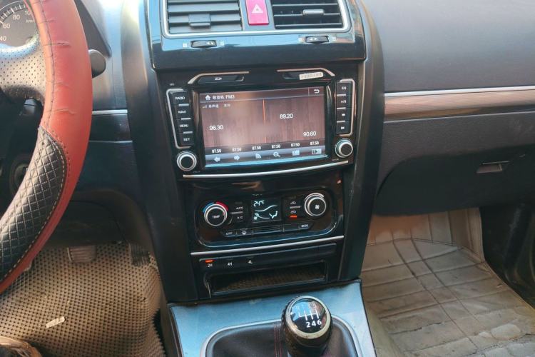 Used Haval H5 Classic 2013 Zhizun Edition 2.0T Manual 4x4 Progressive Model