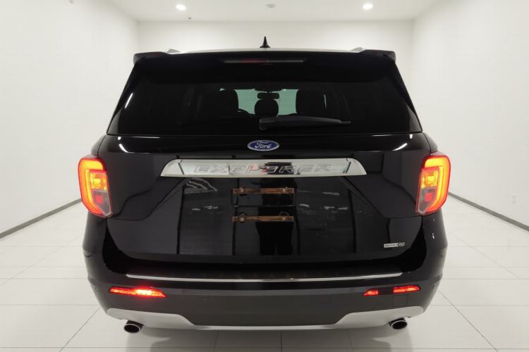 Used Ford Explorer 2020 EcoBoost 285 4x4 Titanium Edition 7-Seater
