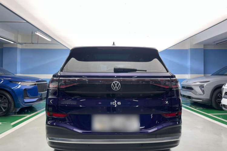 Used Volkswagen ID.6 X 2021 Pro Smart Long-Range Edition
