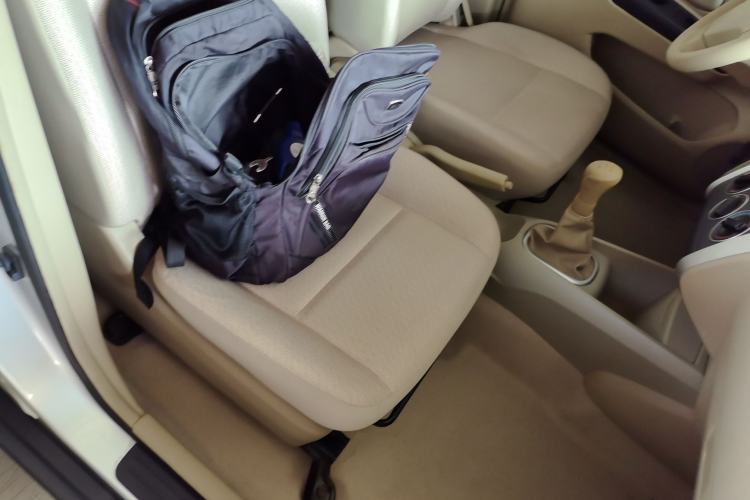 Used Venucia D50 2013 1.6L Manual Fashion Edition
