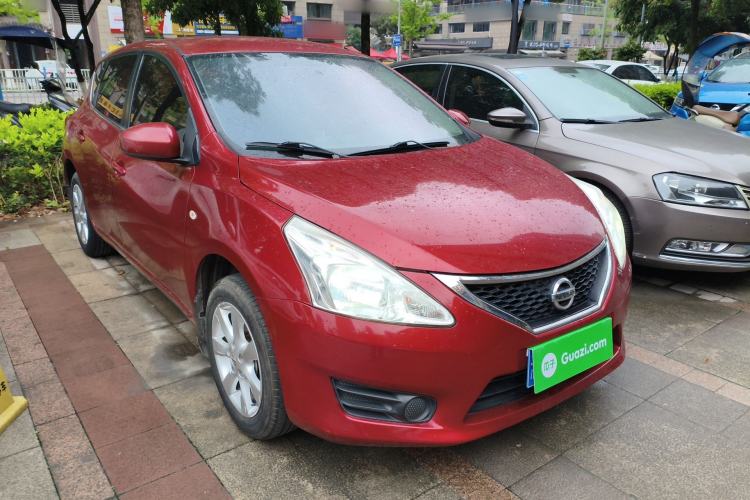 Used Nissan Tiida 2014 1.6L CVT Comfort Model Front Right 45 Deg