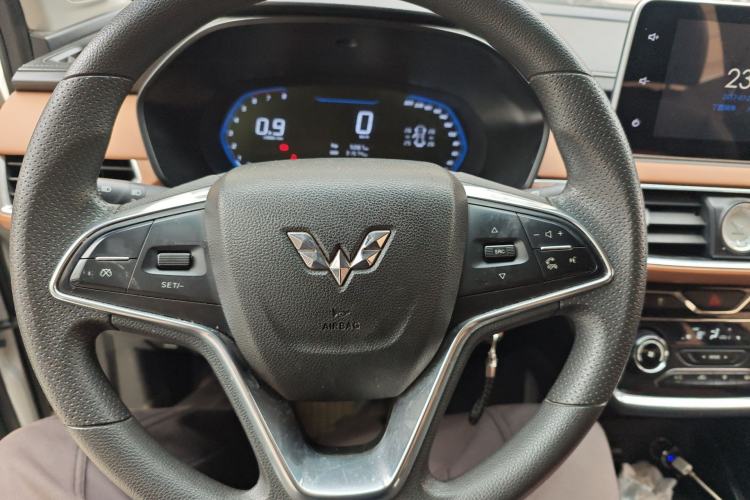 Used Wuling Hongguang S3 2018 1.5L Manual Luxury Model China V Standard