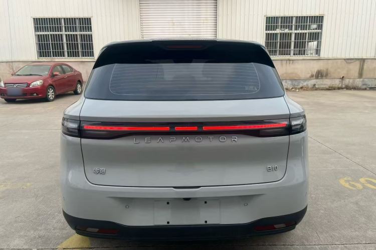 Used Leapmotor B10 2025 510 Joyful Edition Exterior 5