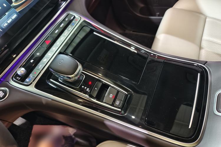 Used GAC Trumpchi M8 2021 Master Series 390T Prestige Edition
