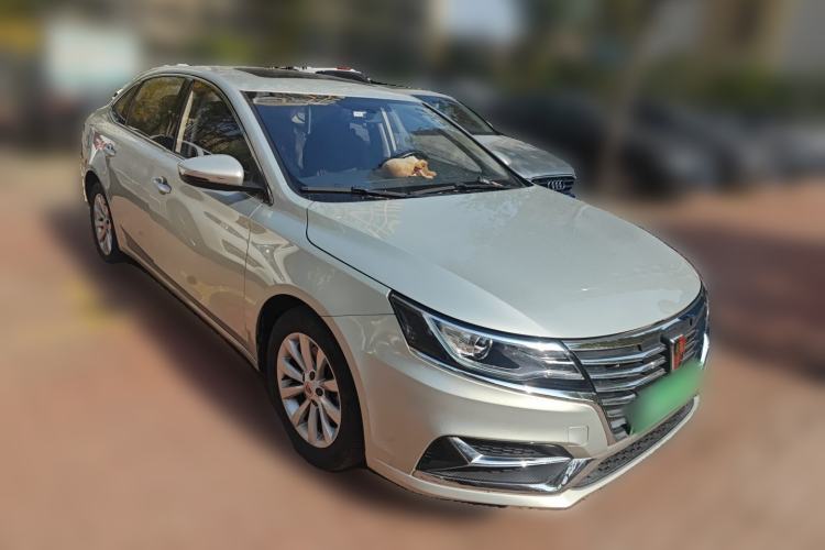 Used Roewe i6 New Energy 2017 45T Hybrid Connect & Smart Enjoyment Edition
