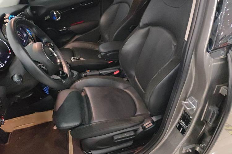 Used MINI MINI 2021 1.5T COOPER Artist Five-Door Edition