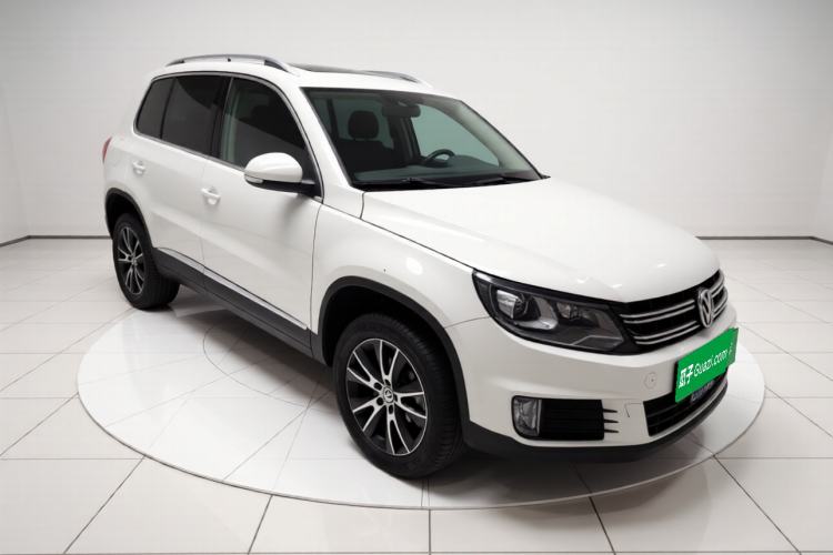 Used Volkswagen Tiguan 2015 1.8TSI Automatic Two-Wheel Drive Luxury Model Exterior 2