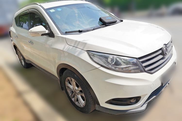 Used Dongfeng Fengon 580 2017 1.8L Manual Comfort Model Front Right 45 Deg
