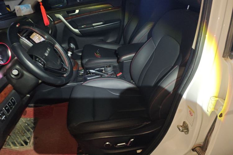 Used Haval H6 2015 Revised Version Sport Edition 1.5T Manual Transmission Two-Wheel Drive Elite Grade Left Front Seat