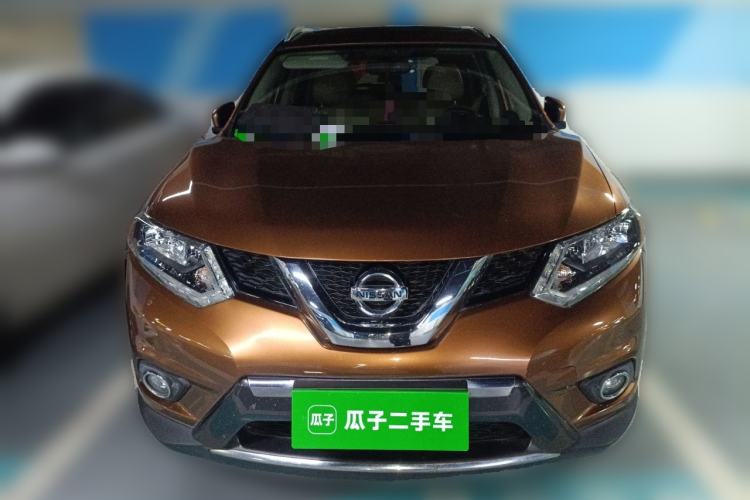 Used Nissan X-Trail 2014 2.5L CVT Leading Edition 4WD
