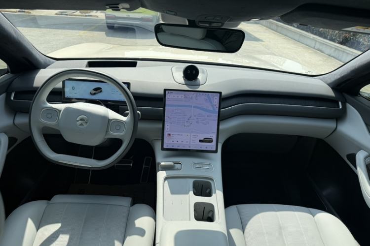 Used Nio ES8 2023 75 kWh